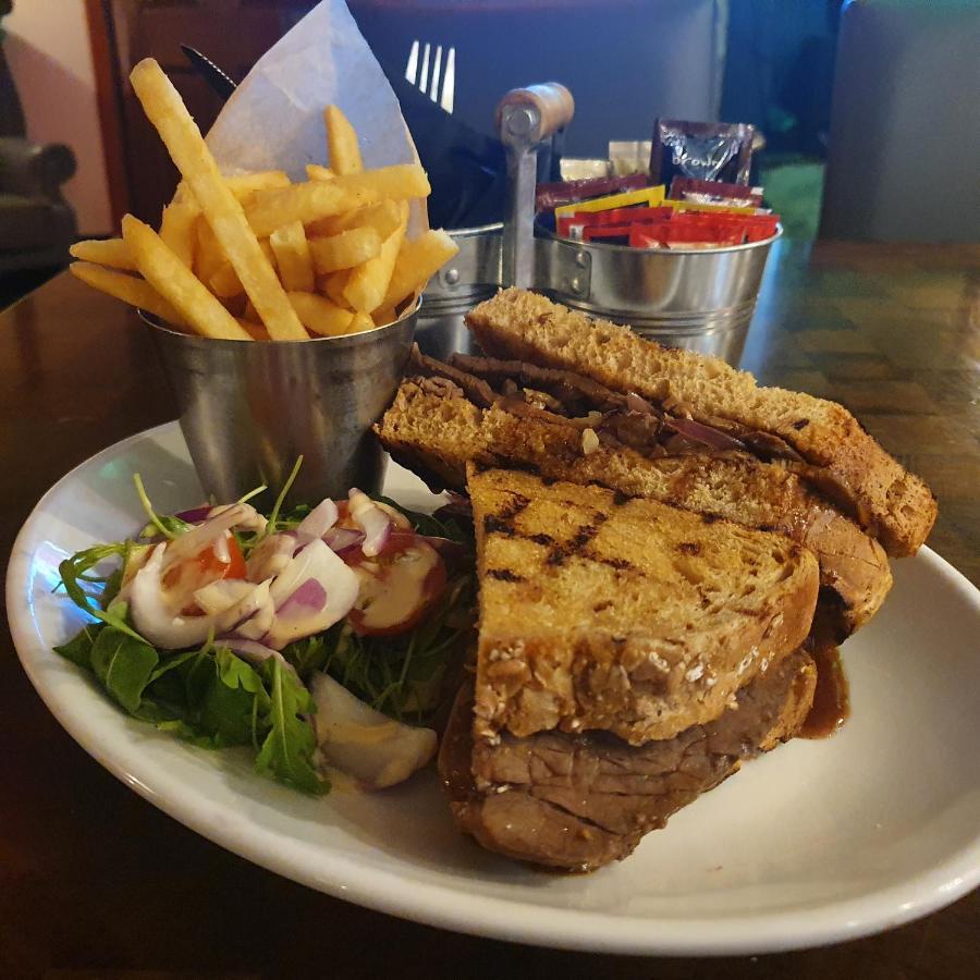 The Moorcock Inn Littleborough  Eksteriør billede